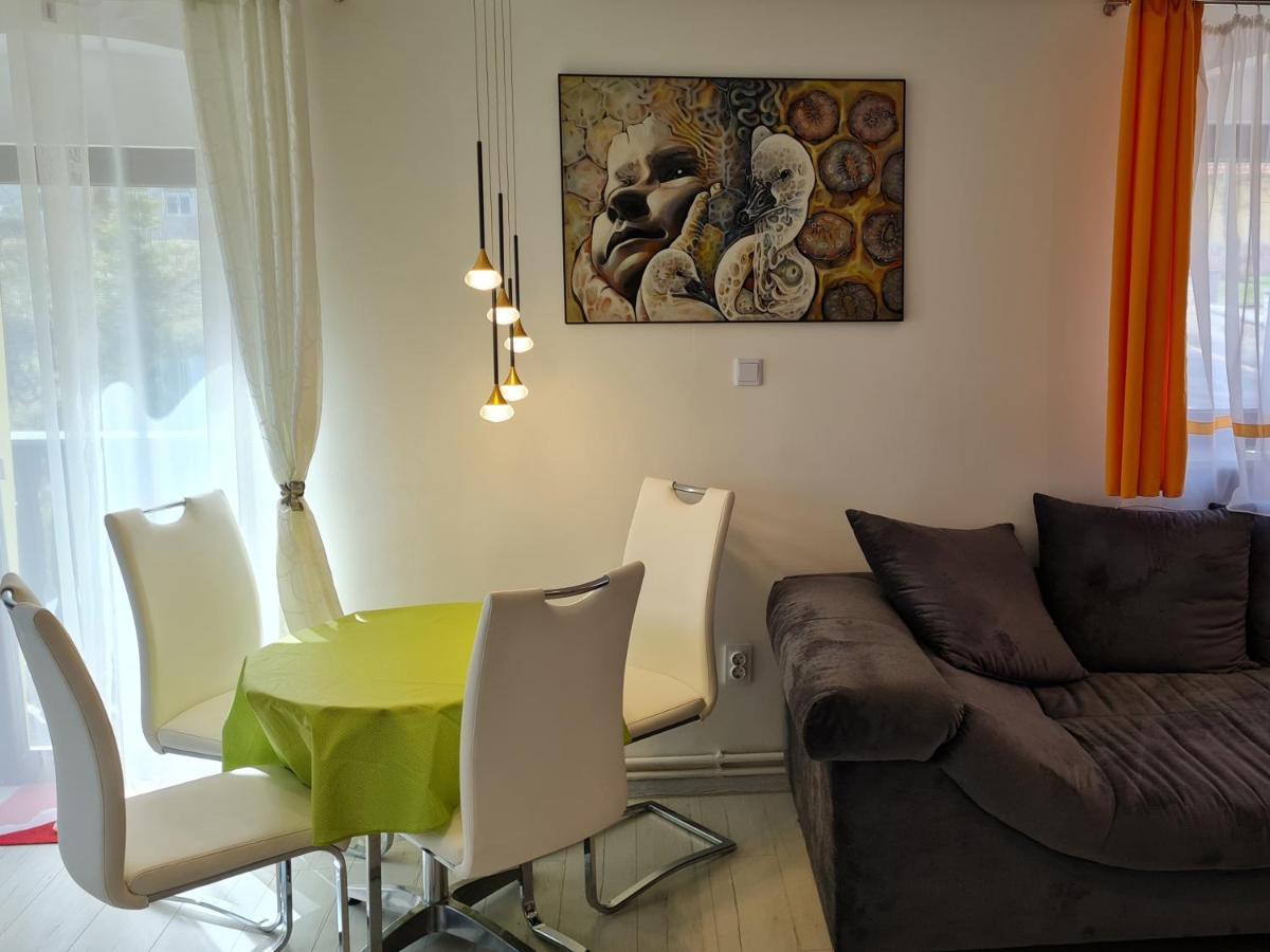 Ferien- Und Businesswohnung Relax Im Ersten Stock Соннен Экстерьер фото