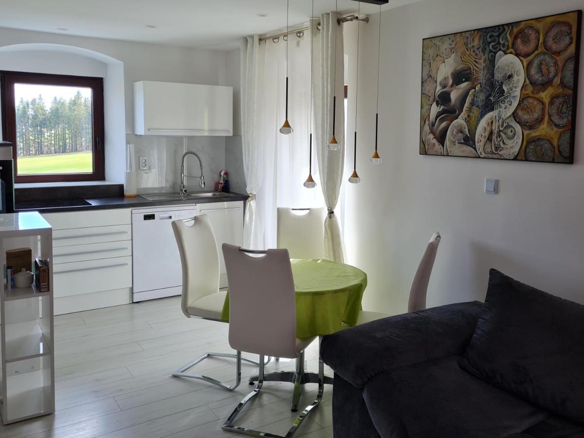 Ferien- Und Businesswohnung Relax Im Ersten Stock Соннен Экстерьер фото