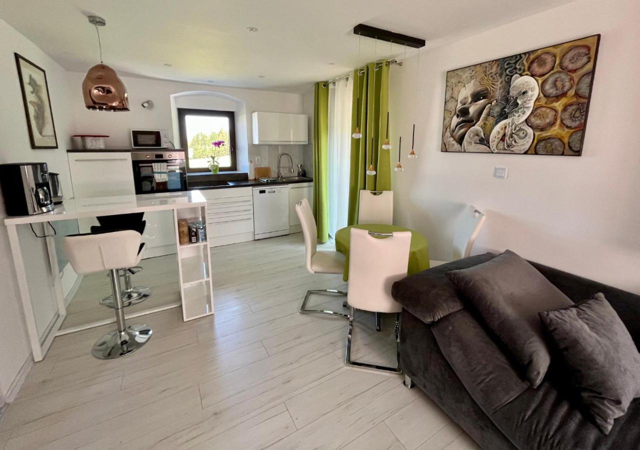 Ferien- Und Businesswohnung Relax Im Ersten Stock Соннен Экстерьер фото